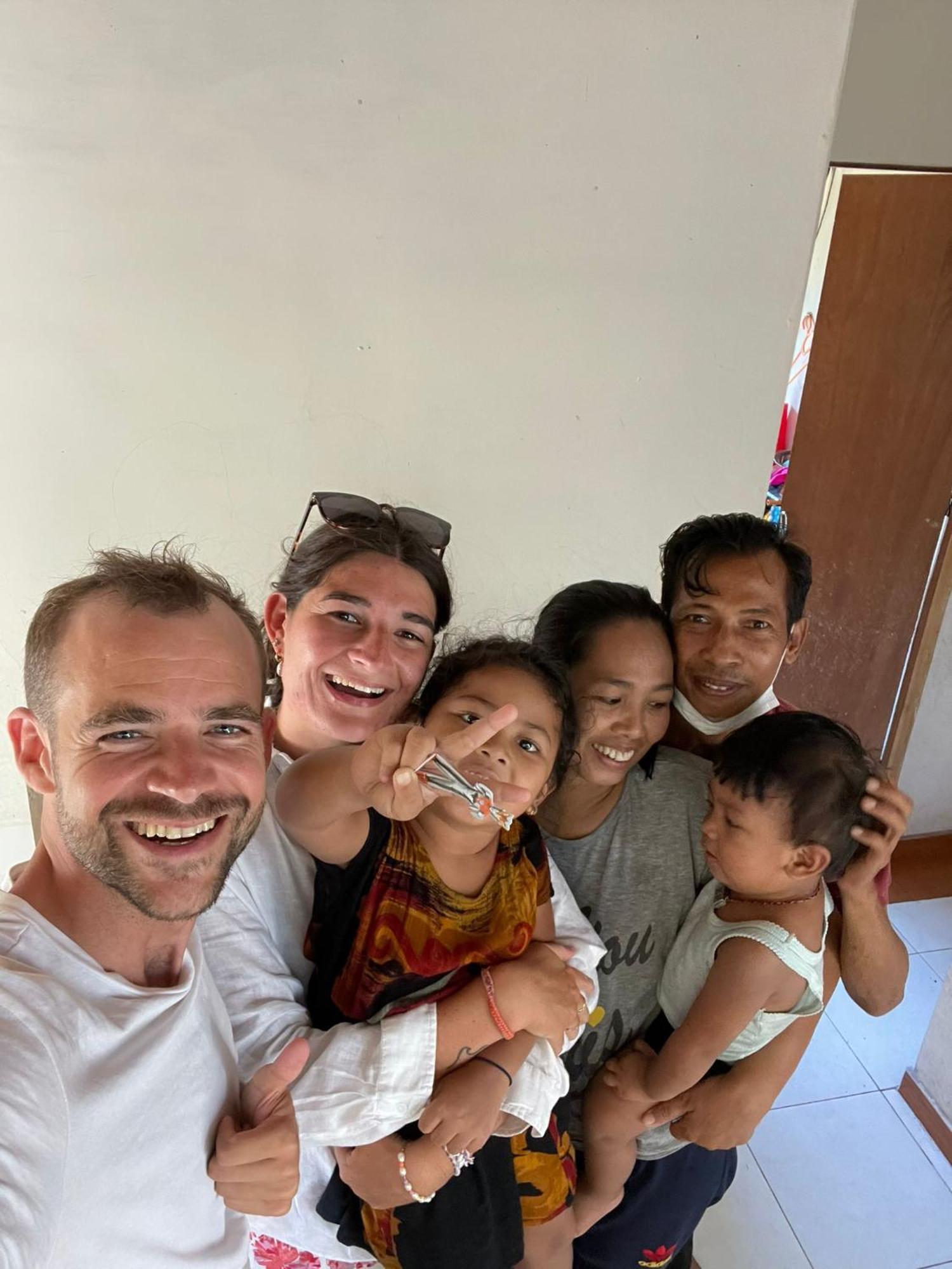 Mesari Homestay & Warung Amed Quarto foto